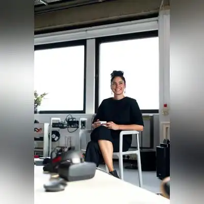 严晨奕
